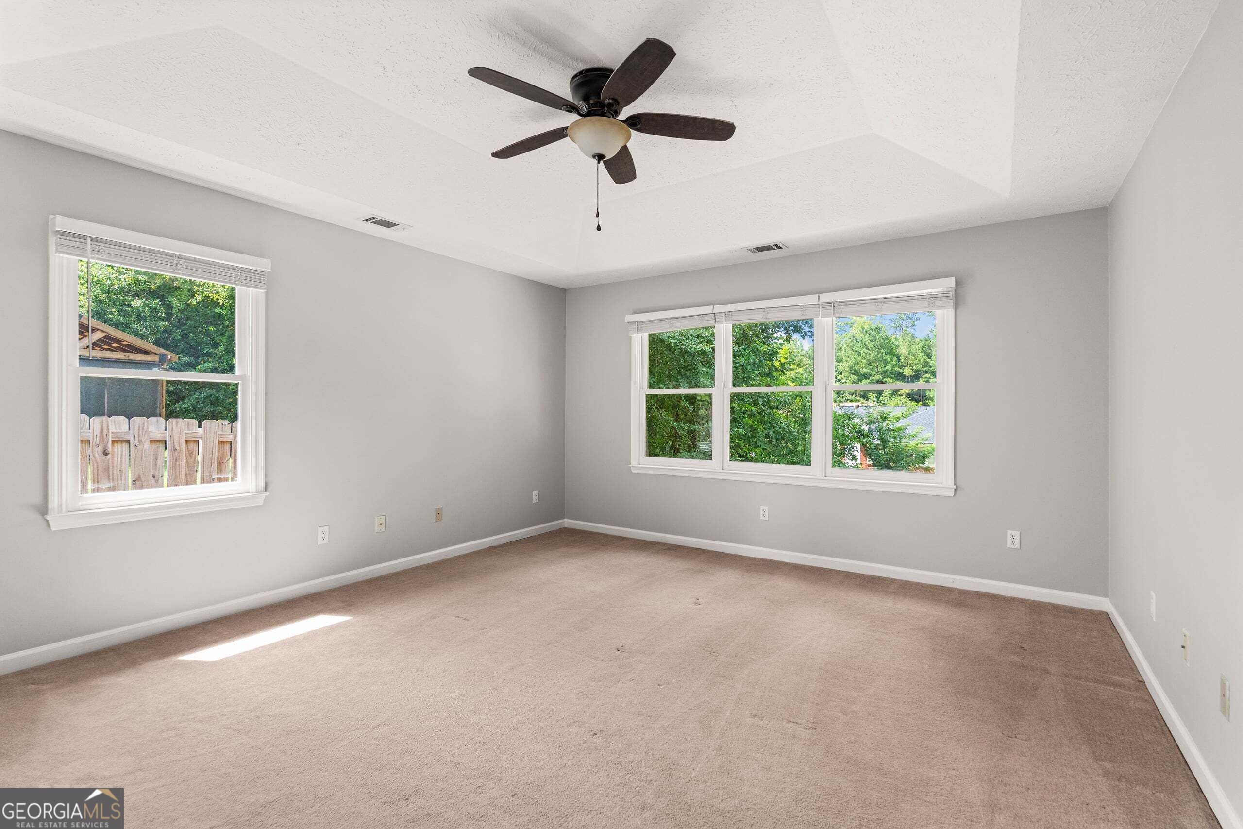 7860 Big Creek Drive Property Photo 9