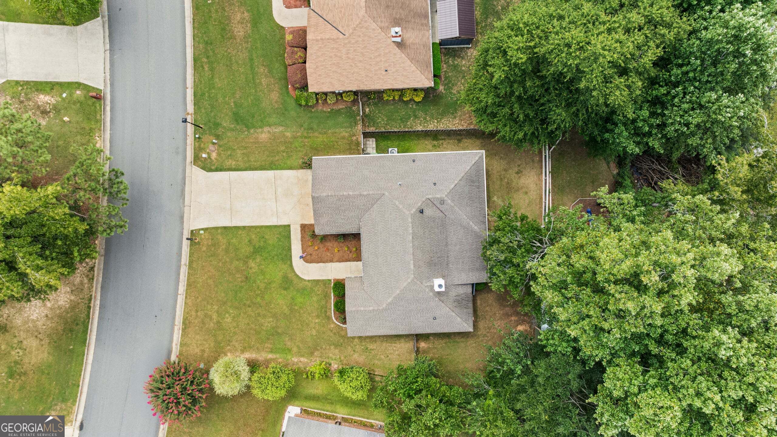 7860 Big Creek Drive Property Photo 28