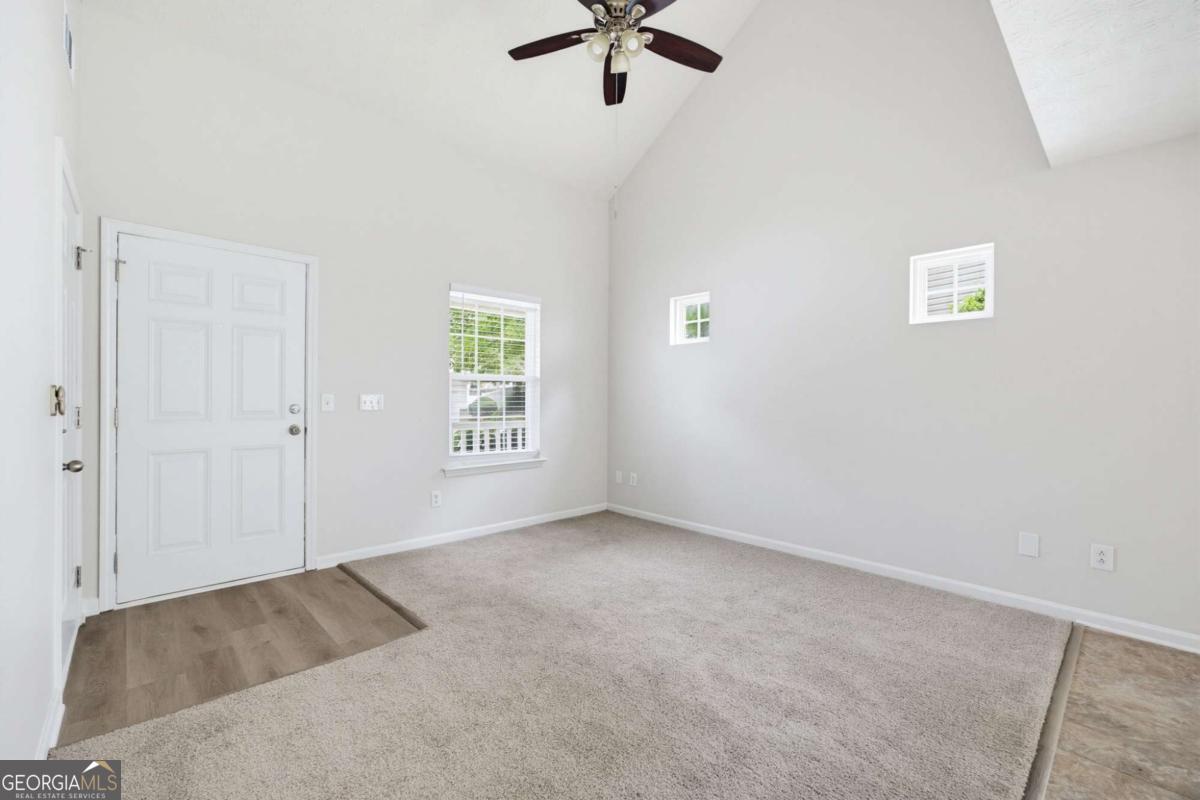 247 Silver Ridge Drive Property Photo 2