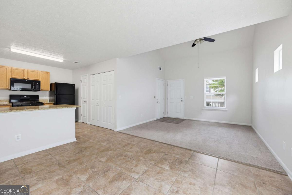 247 Silver Ridge Drive Property Photo 4