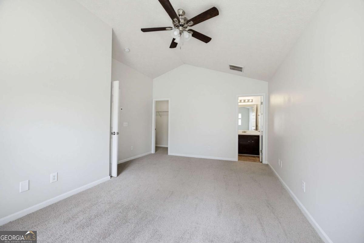 247 Silver Ridge Drive Property Photo 11