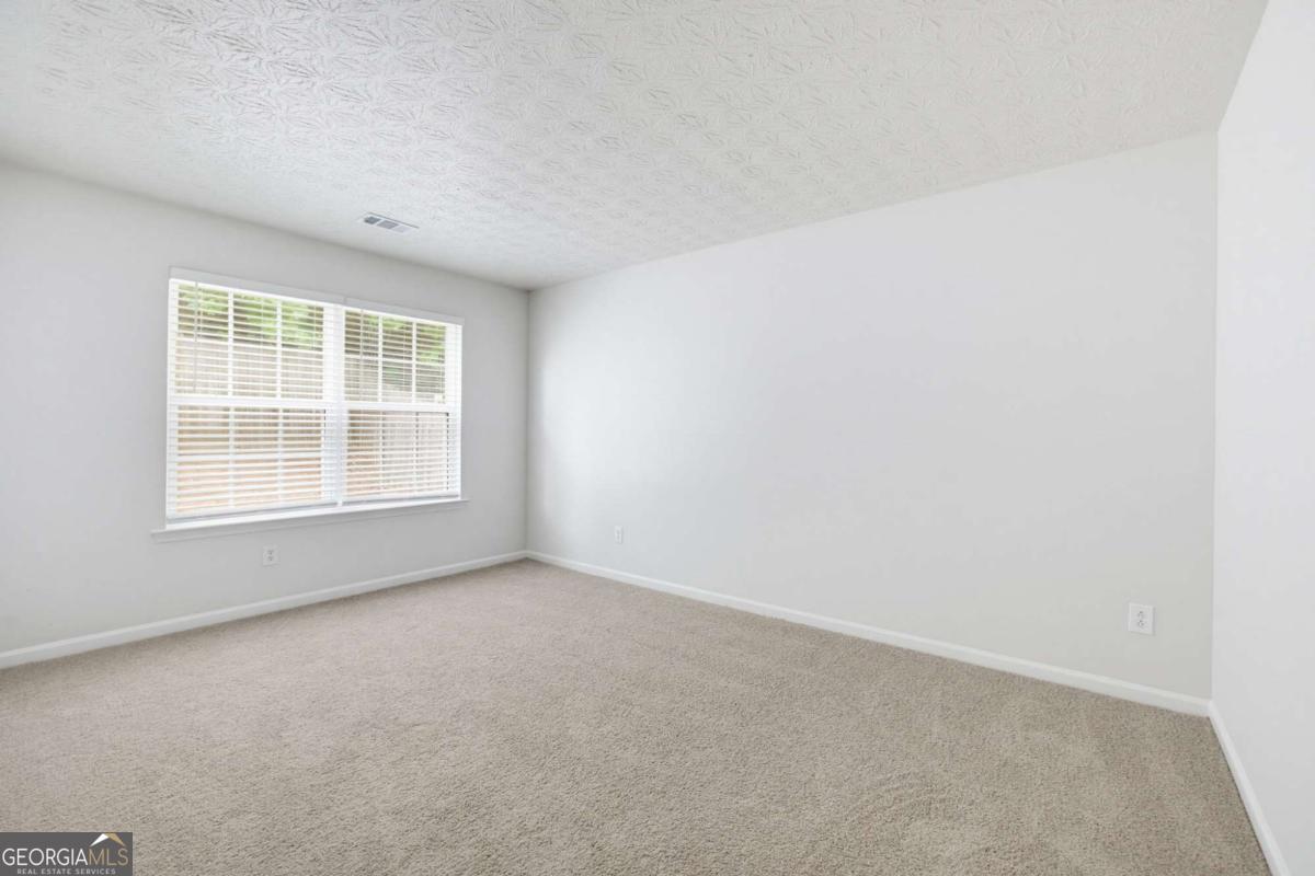 247 Silver Ridge Drive Property Photo 13