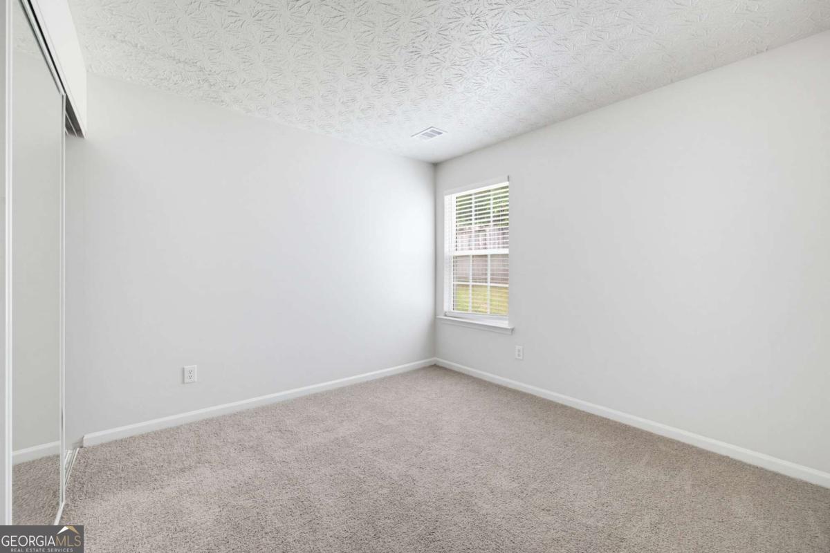 247 Silver Ridge Drive Property Photo 15