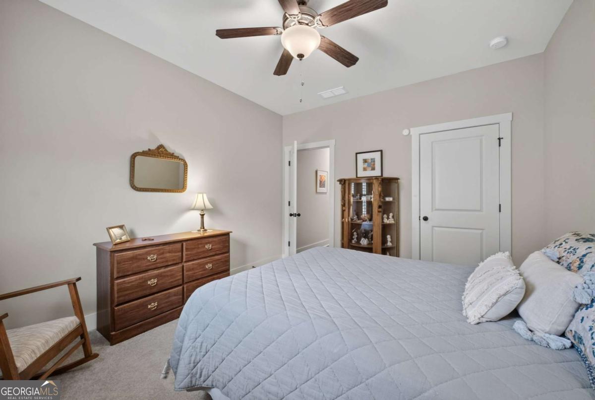 2465 St Martin Way Property Photo 39
