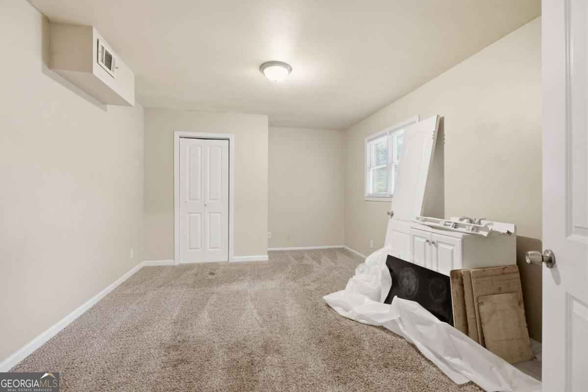 7037 Dalmatia Drive Property Photo 17