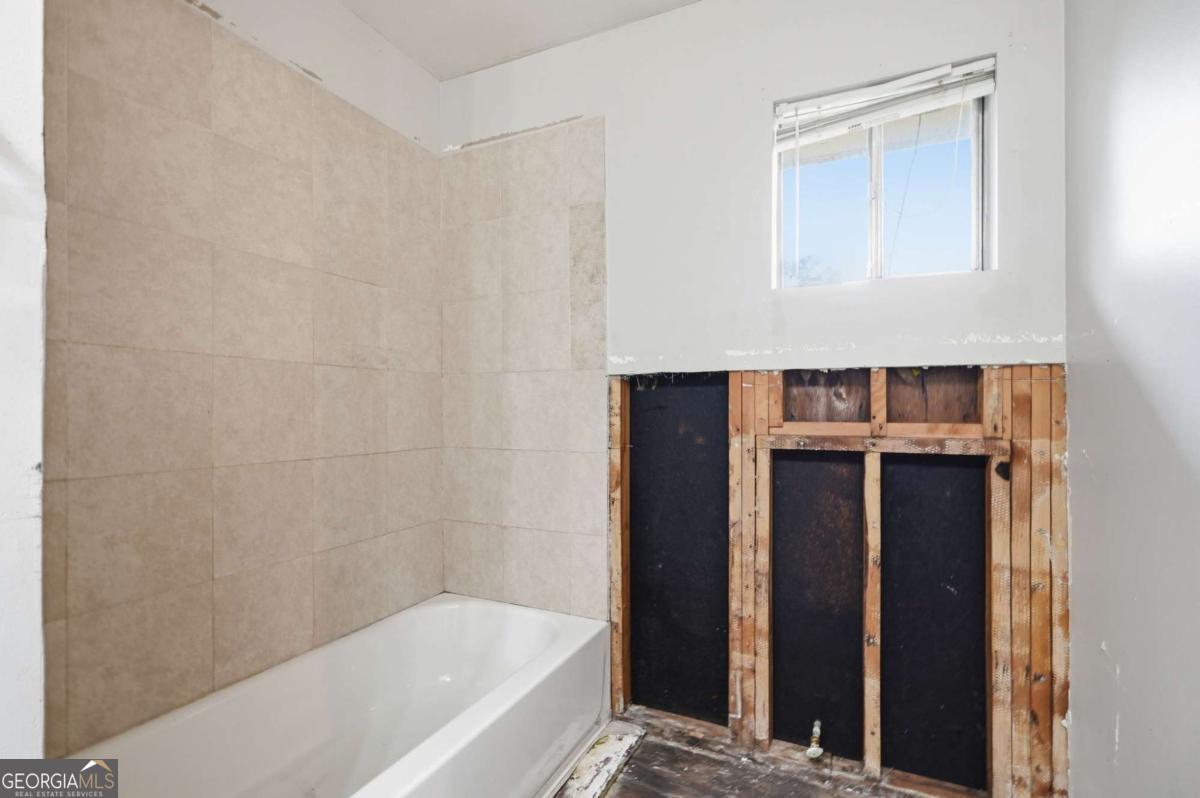 7037 Dalmatia Drive Property Photo 35