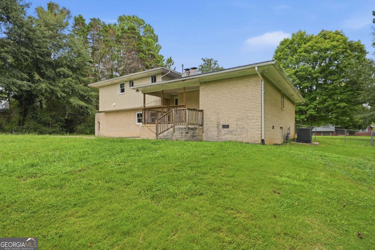 7037 Dalmatia Drive Property Photo 40