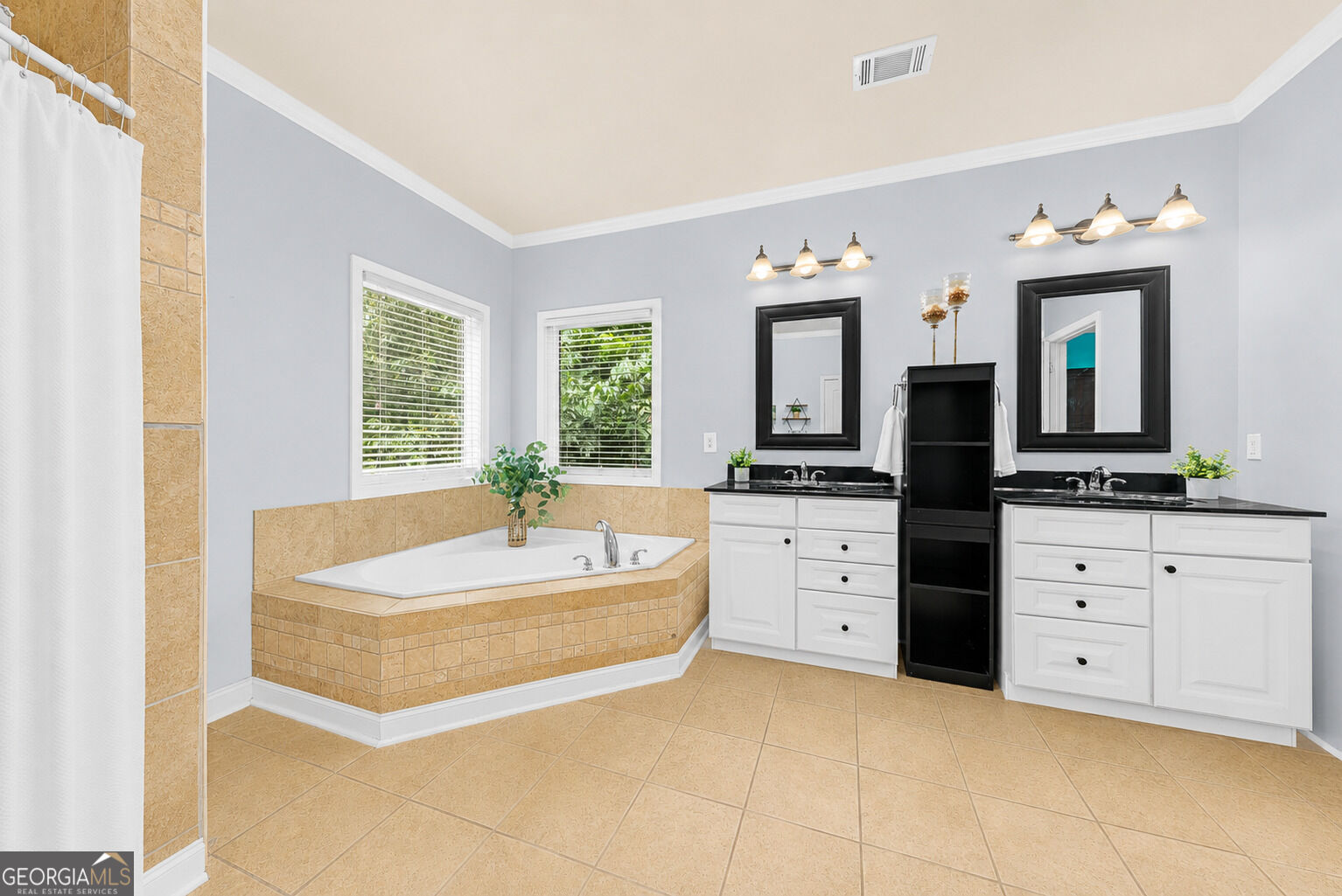 235 Brooks Road Property Photo 10