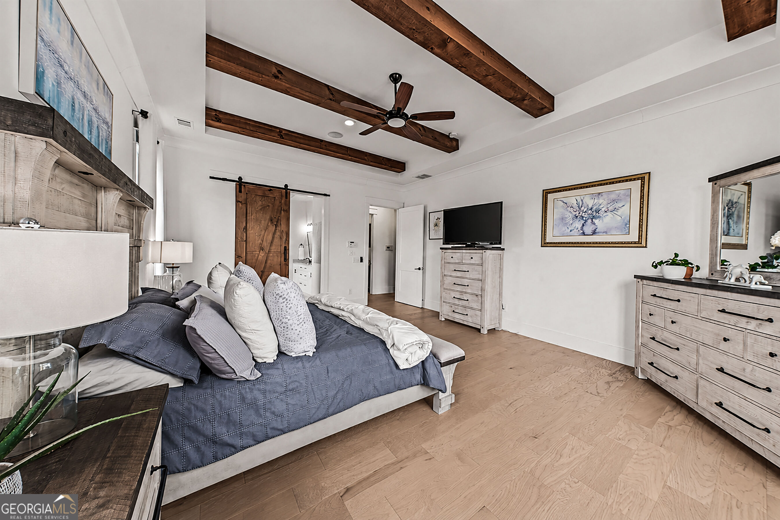 1901 Askew Road Property Photo 14