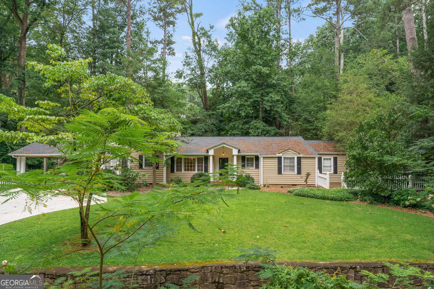 2986 Mornington Drive Nw Property Photo 1