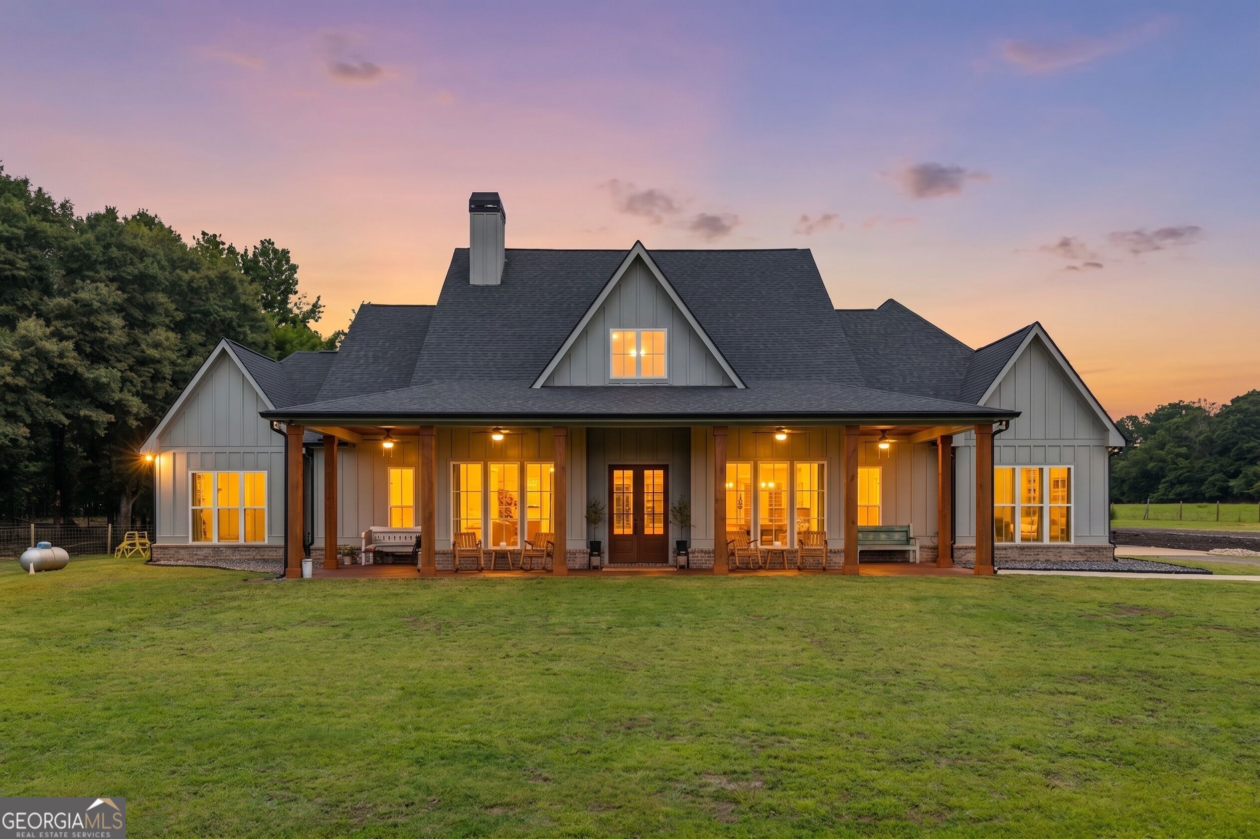 3850 Hog Mountain Road Property Photo 1