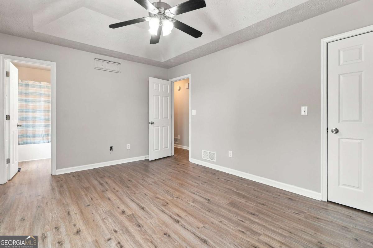33 Jacob Trail Property Photo 14