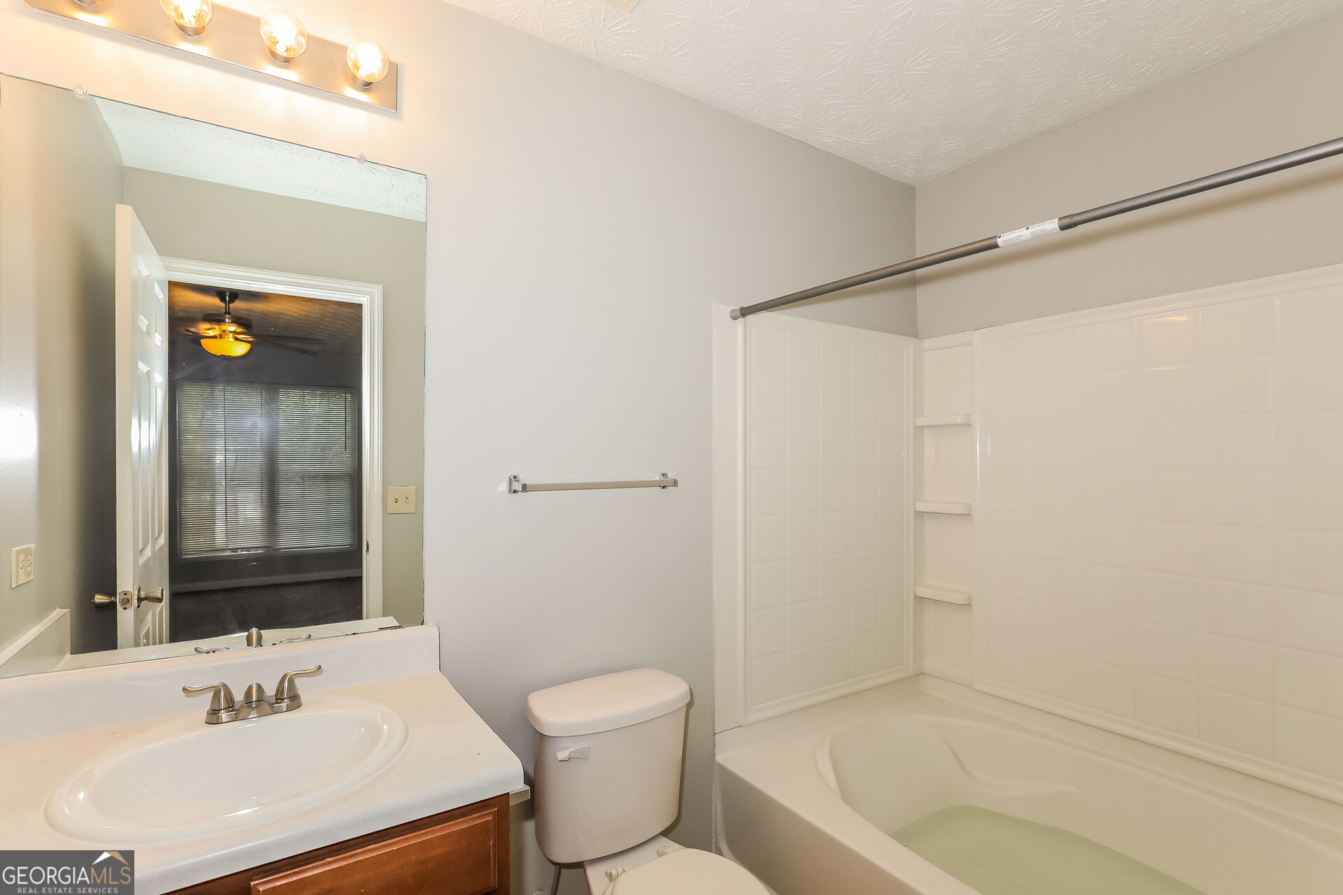 11418 Ashefield Lane Property Photo 9