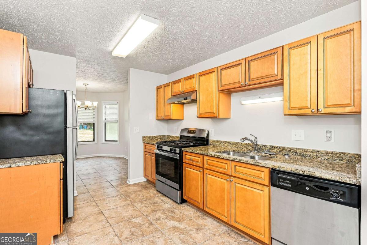 5561 Deerfield Place Nw Property Photo 7
