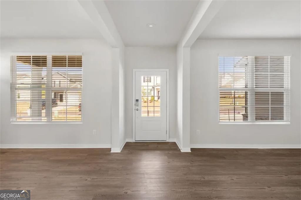 5590 Rosehall Place Property Photo 3