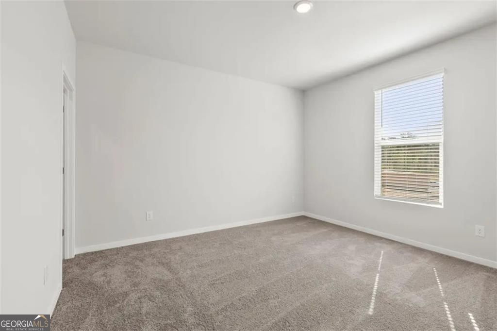 5590 Rosehall Place Property Photo 14