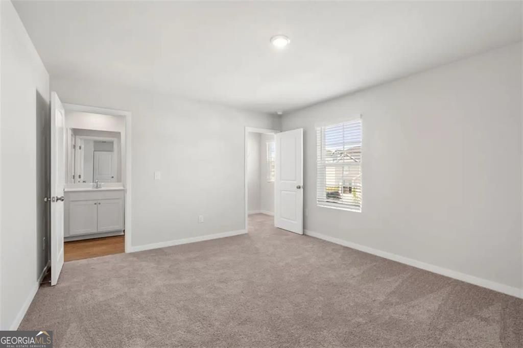 5590 Rosehall Place Property Photo 17