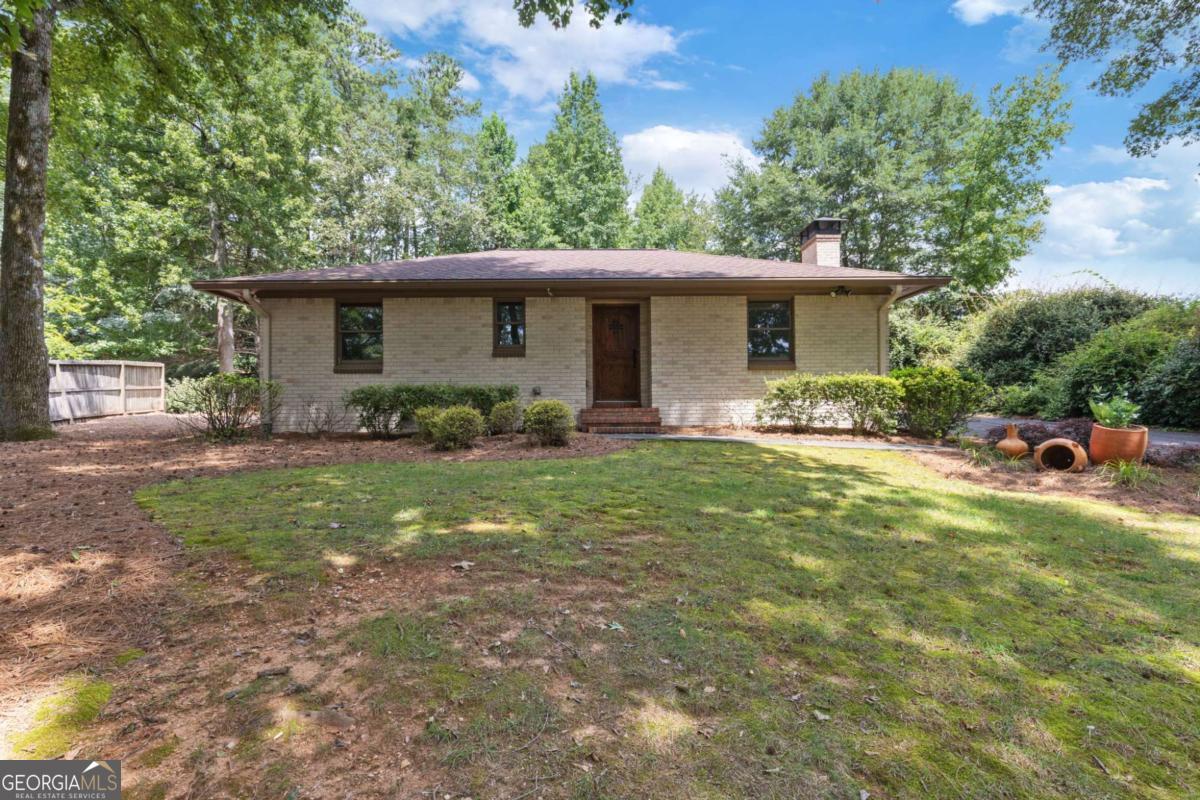 851 Eva Kennedy Road Property Photo 4