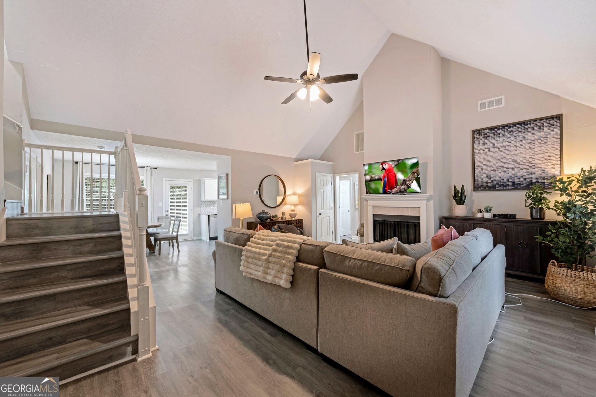 6839 Sandy Creek Drive Property Photo 1