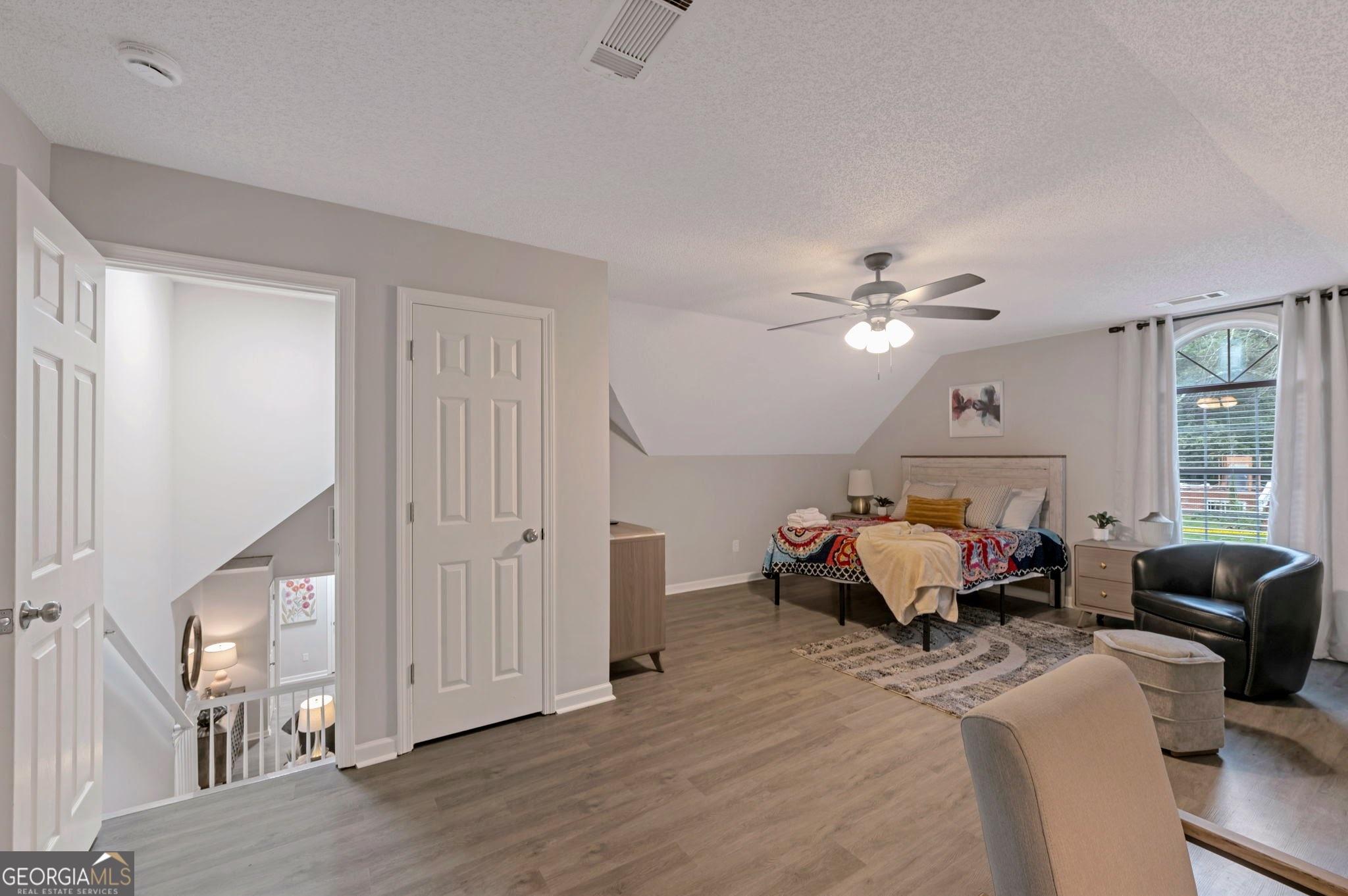 6839 Sandy Creek Drive Property Photo 21
