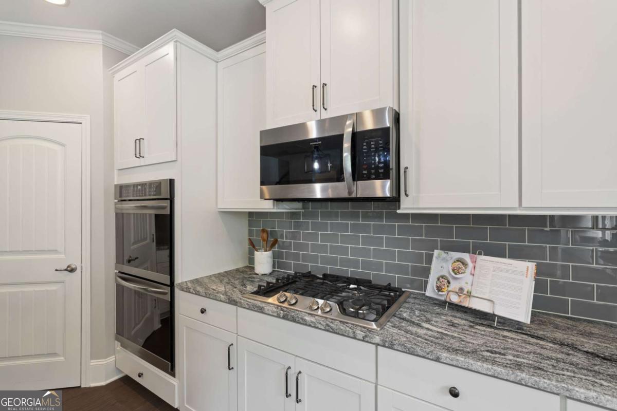 6295 Privet Way Property Photo 16