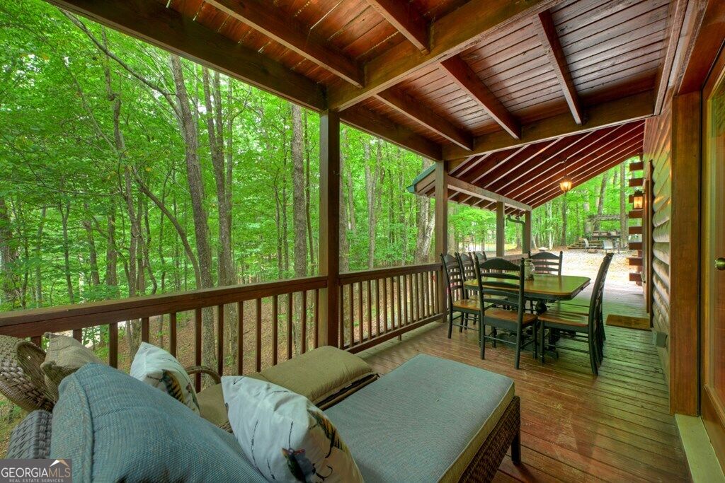 541 Little Bushy Head Road Property Photo 20