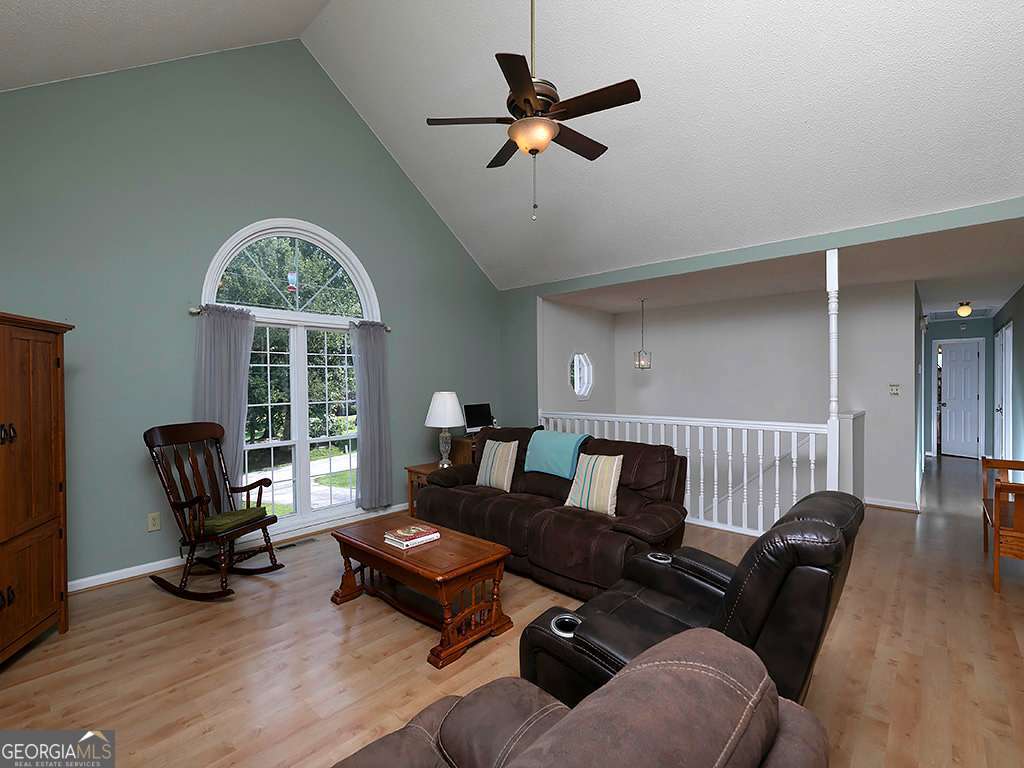 5331 Moon Road Property Photo 5