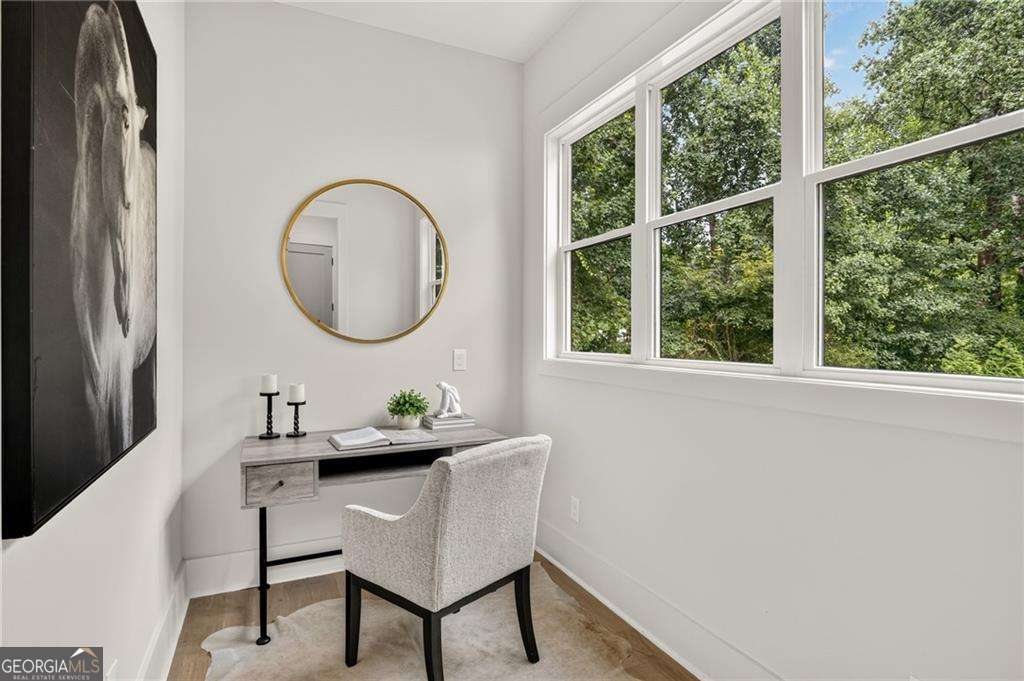 1060 Ralph Road Ne Property Photo 28