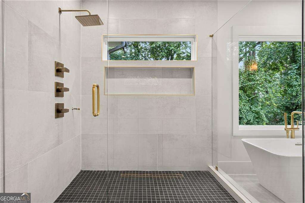 1060 Ralph Road Ne Property Photo 37