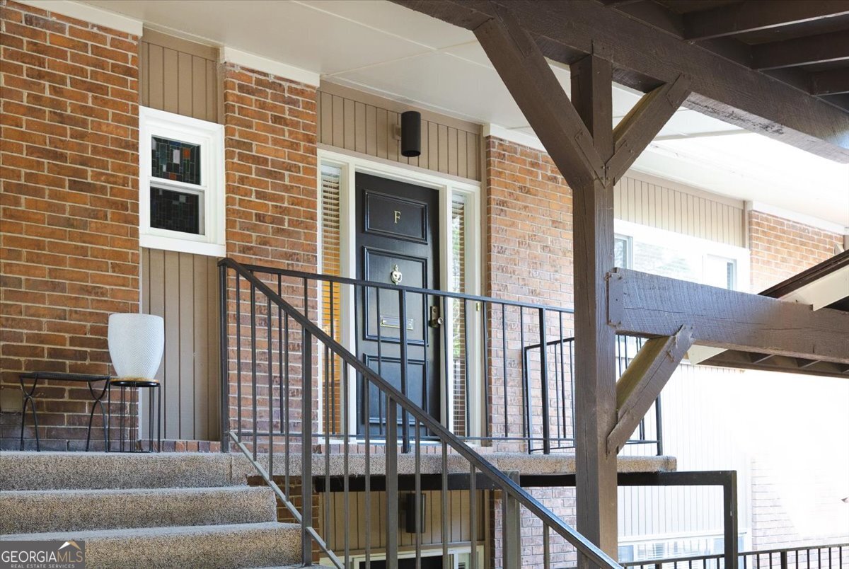 4935 Rivoli Drive # F Property Photo 1