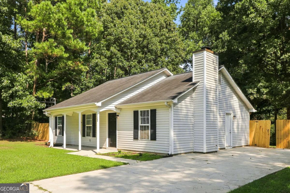 122 Southern Trace Way Property Photo 3