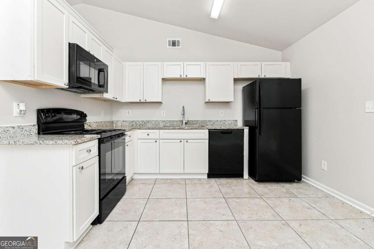 122 Southern Trace Way Property Photo 10