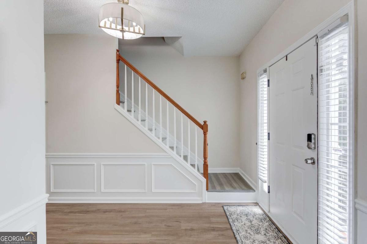 2325 Hiawassee Drive Property Photo 11