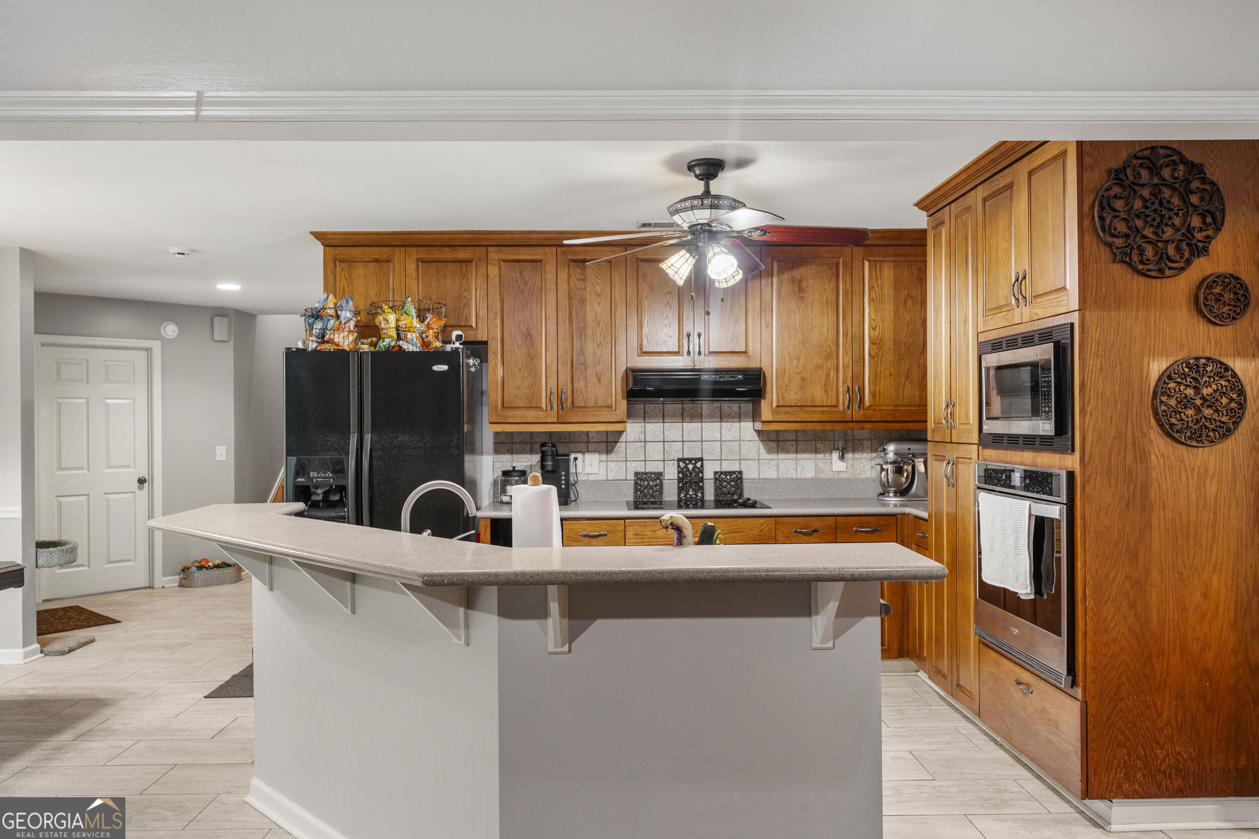 877 Mckee Road Property Photo 12