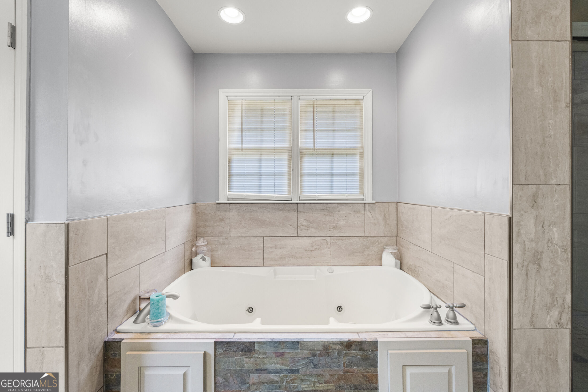 877 Mckee Road Property Photo 22