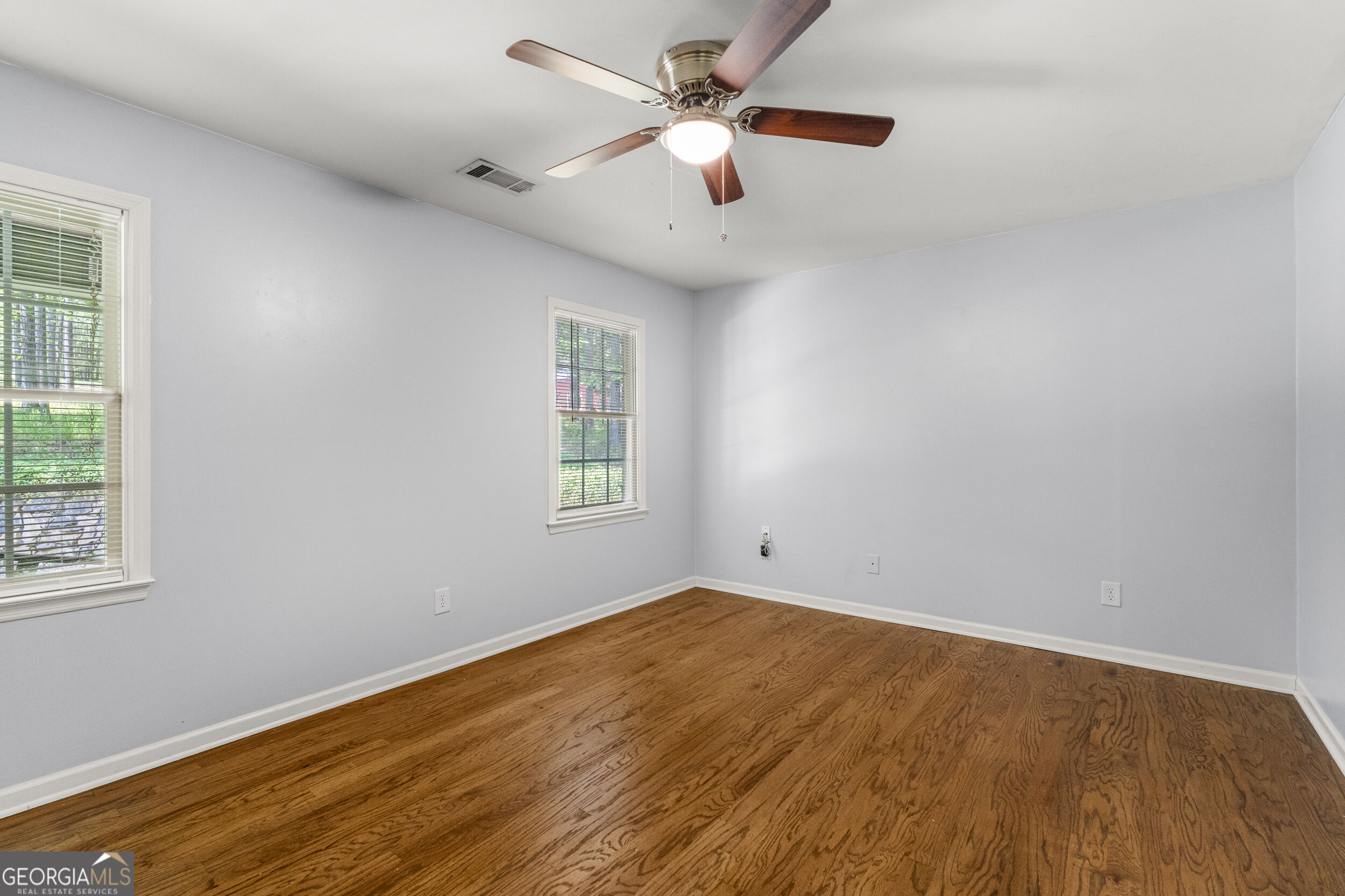 877 Mckee Road Property Photo 27