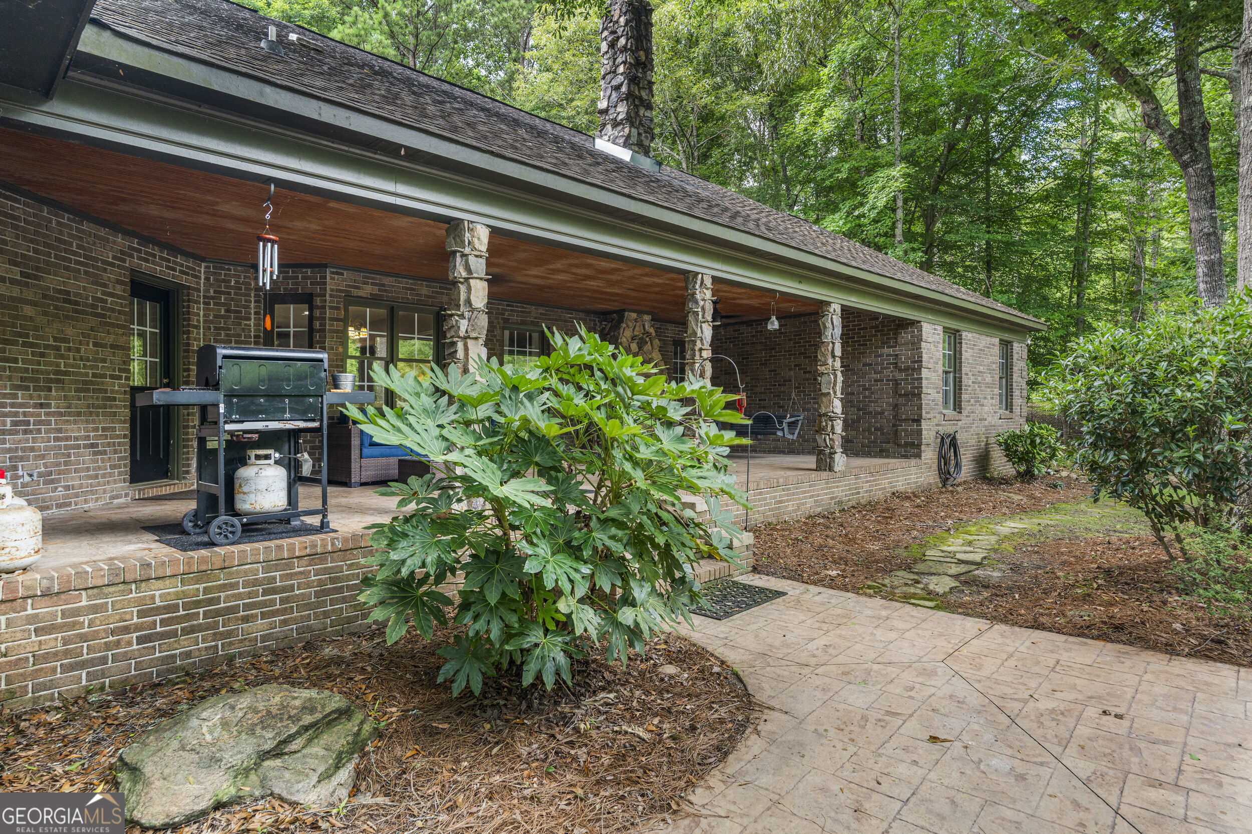 877 Mckee Road Property Photo 40