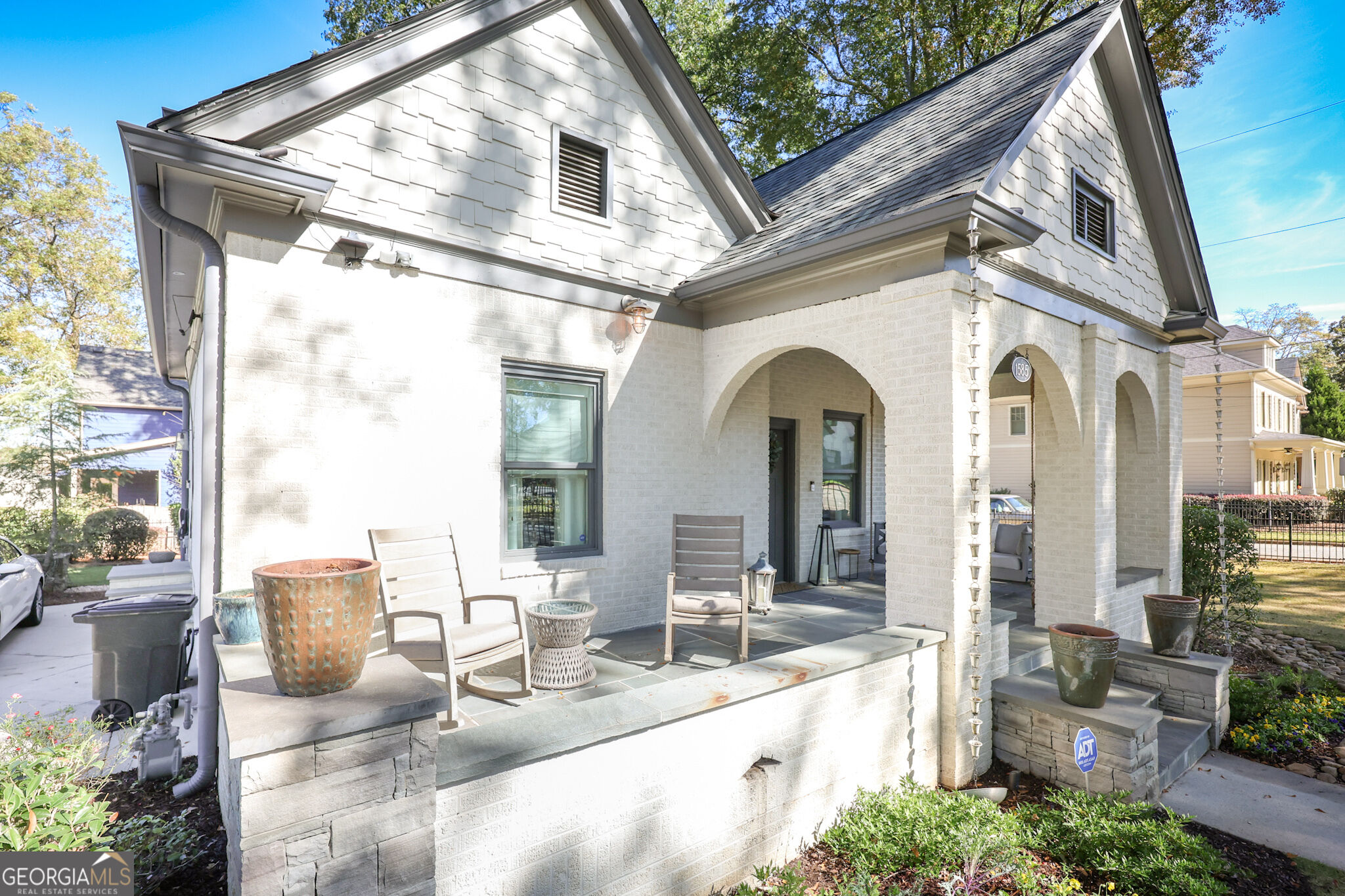 1585 Mercer Avenue Property Photo 1