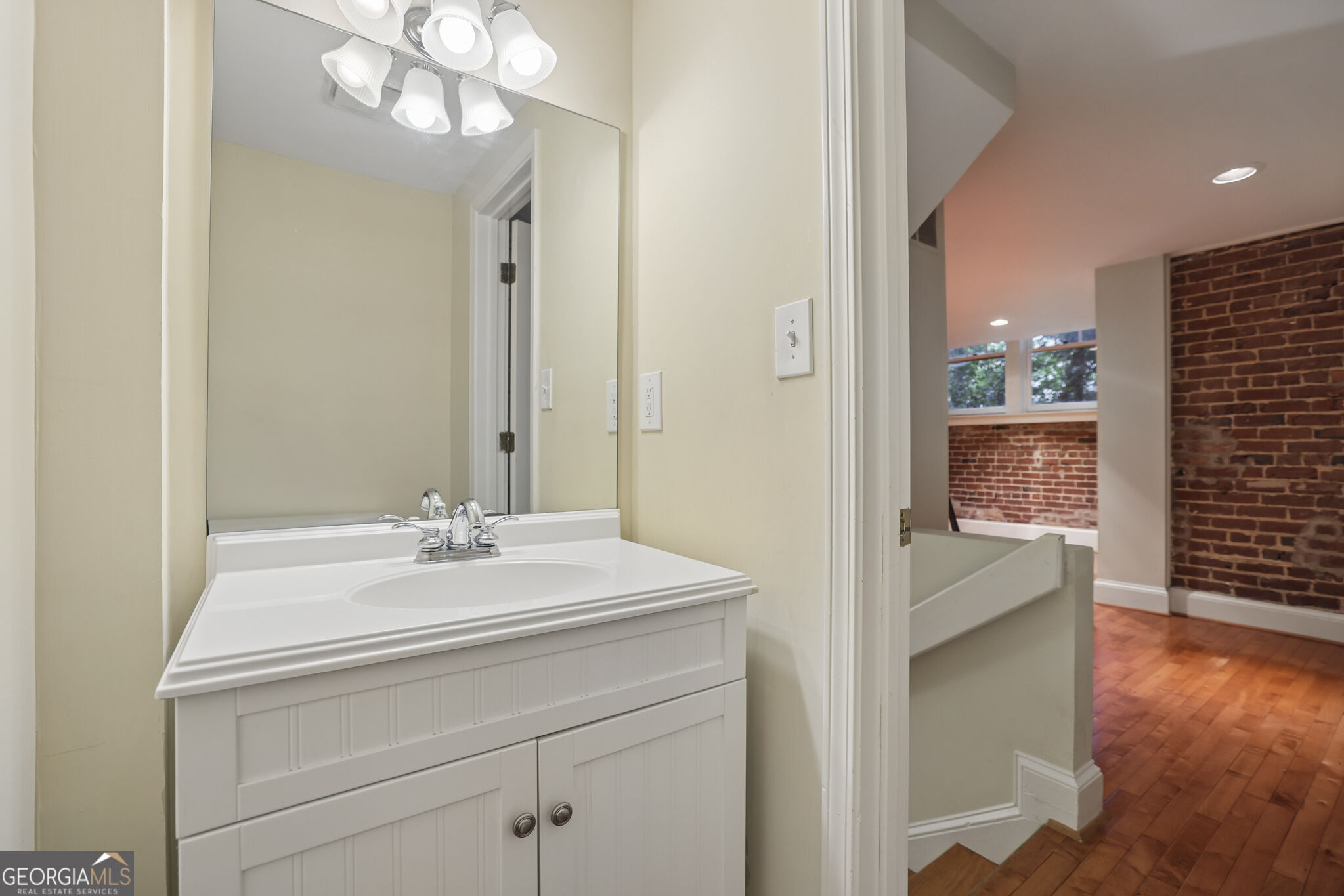 2840 Peachtree Road Ne # 108 Property Photo 11