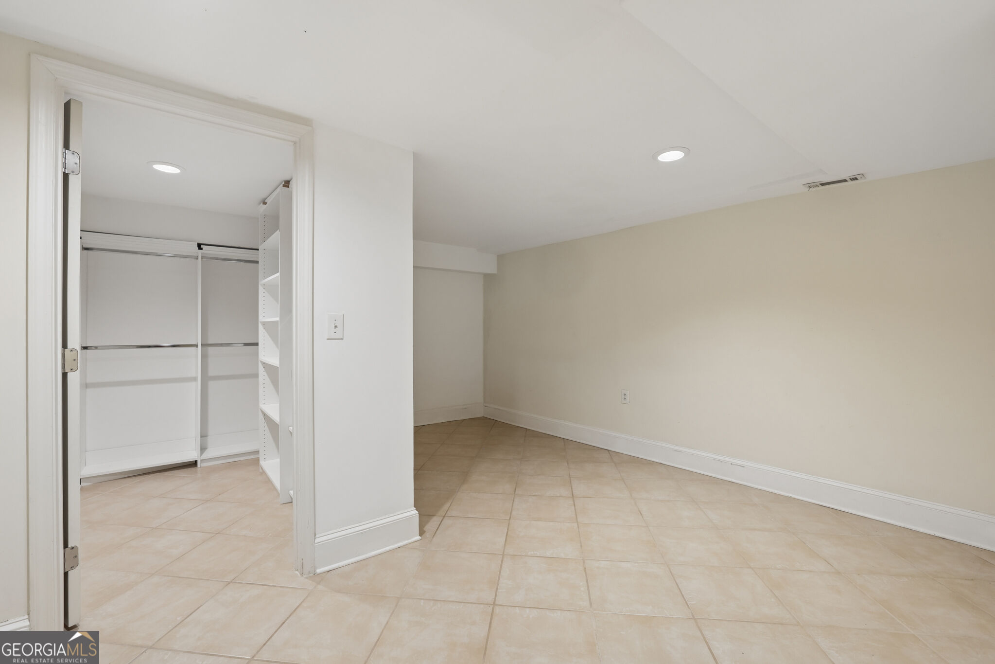 2840 Peachtree Road Ne # 108 Property Photo 21