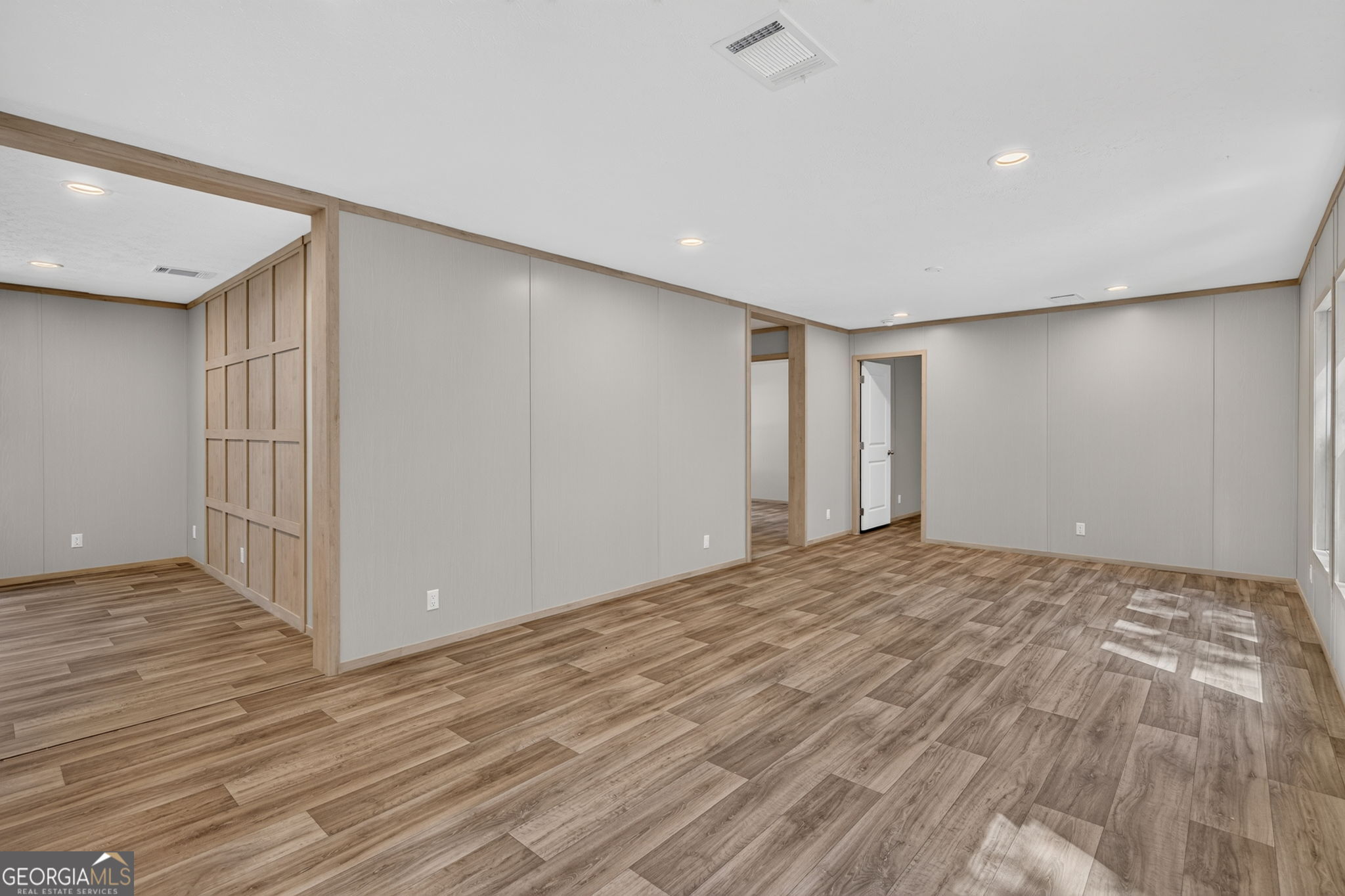 38 Jane Street Property Photo 14