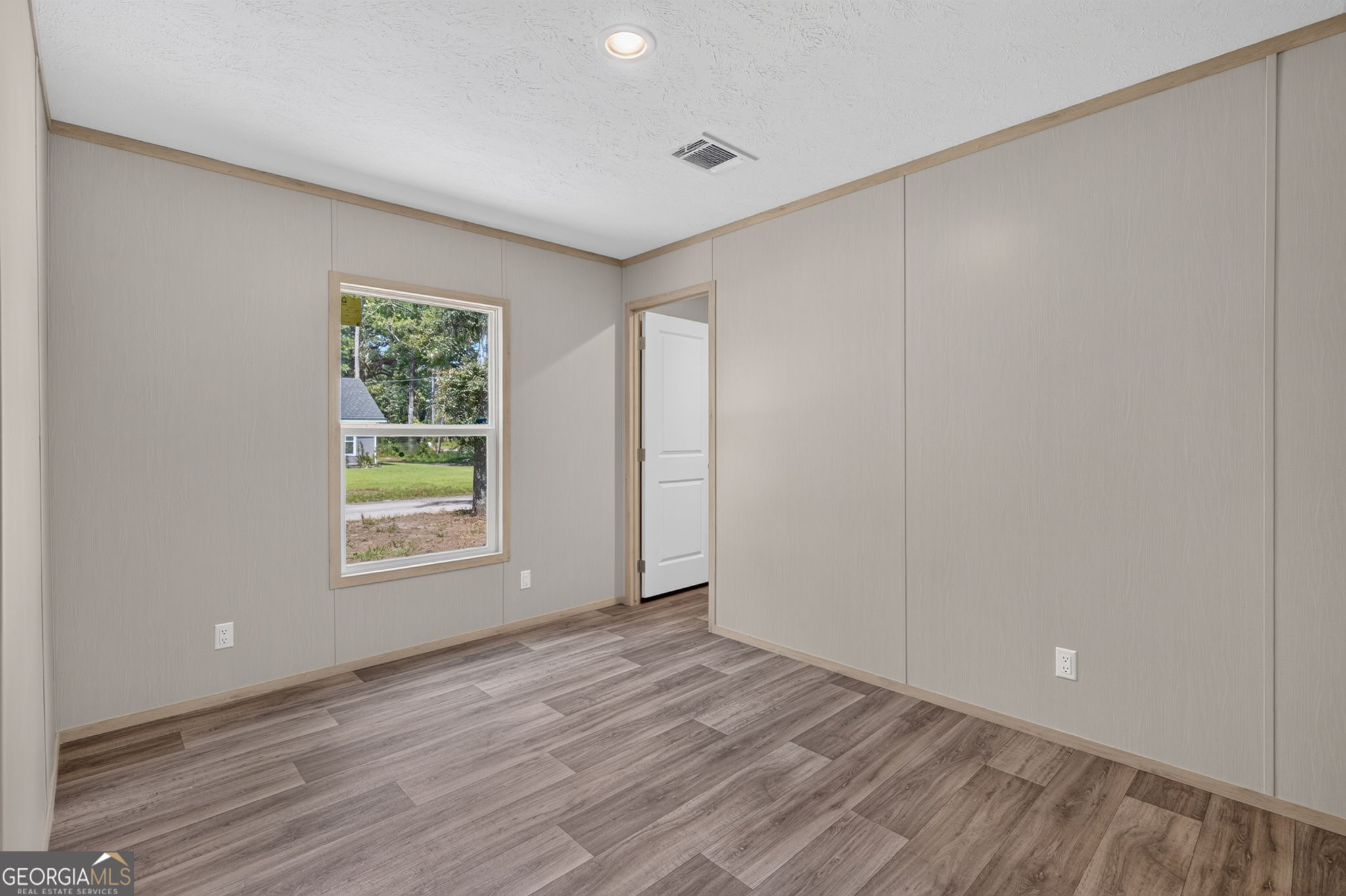 38 Jane Street Property Photo 33