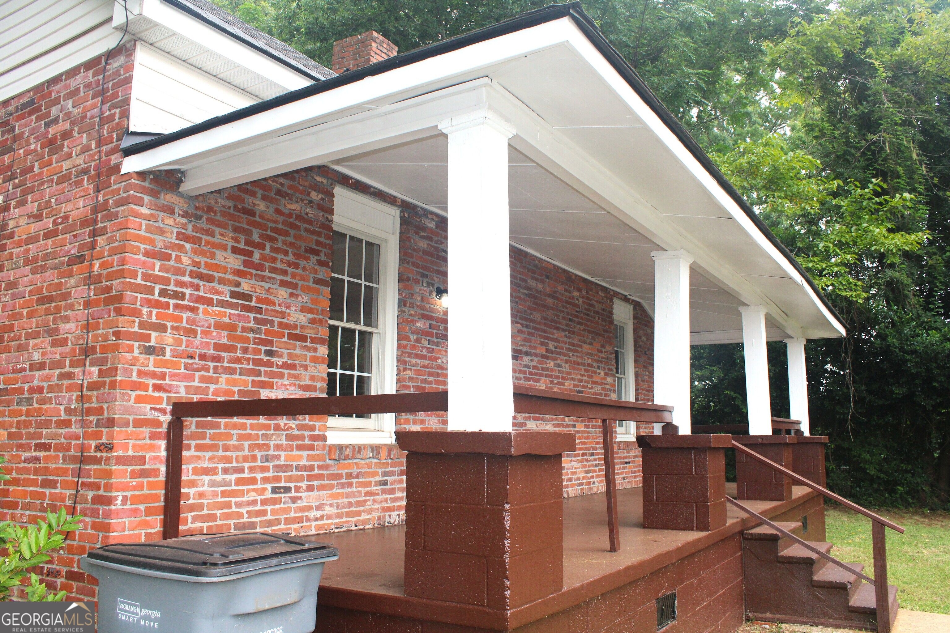 906 Callaway Avenue Property Photo 6