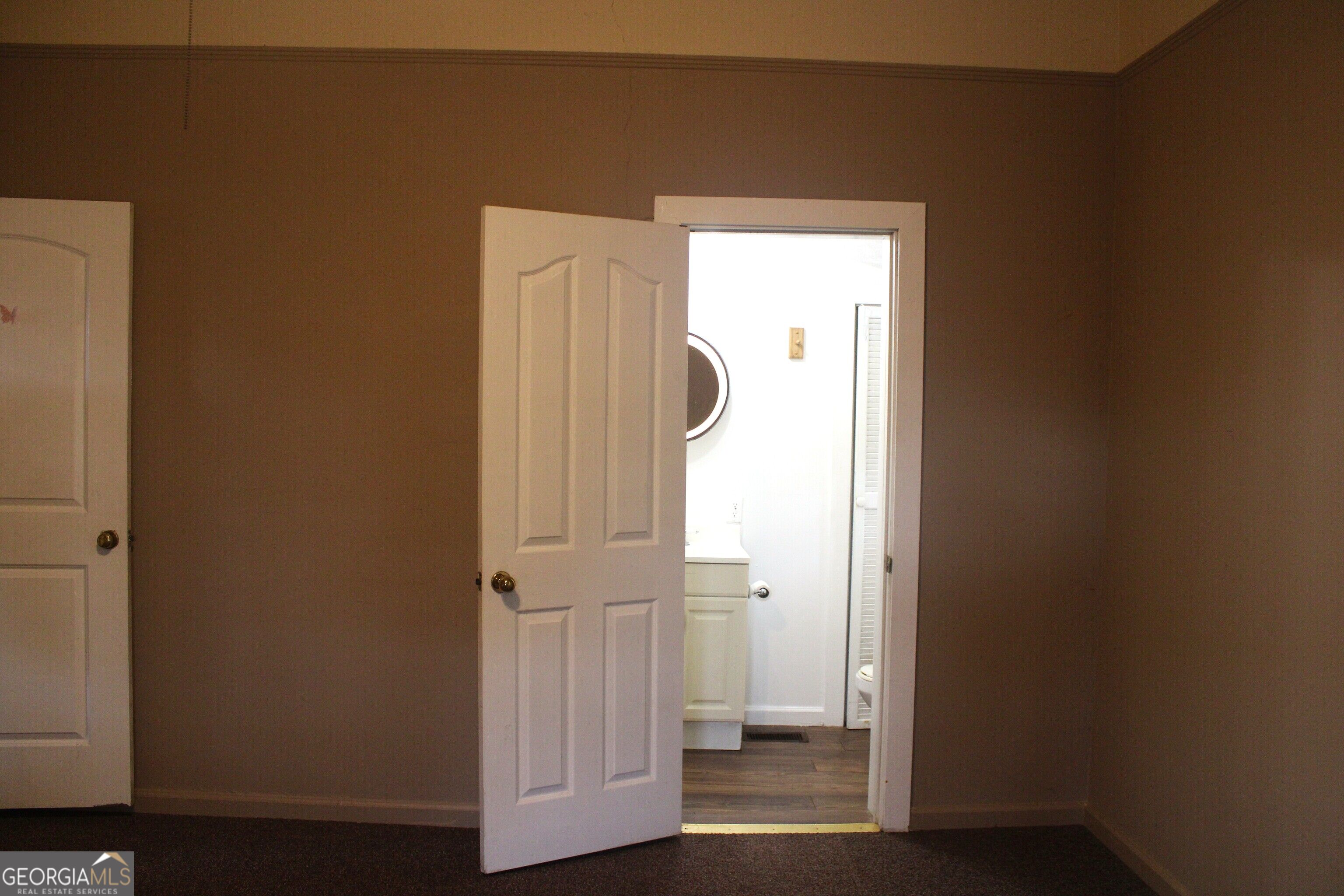 906 Callaway Avenue Property Photo 13