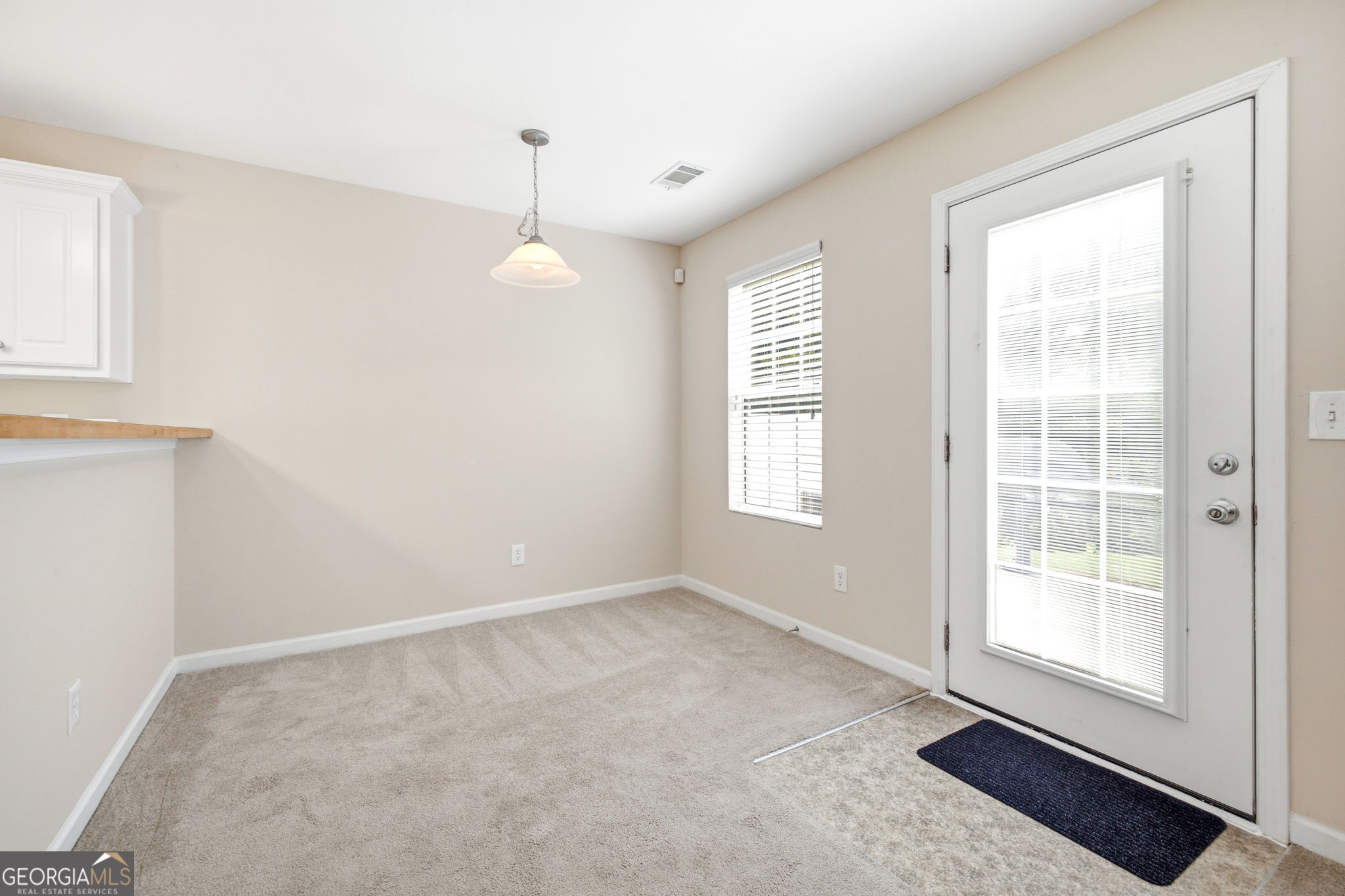 1436 Box Circle Property Photo 8