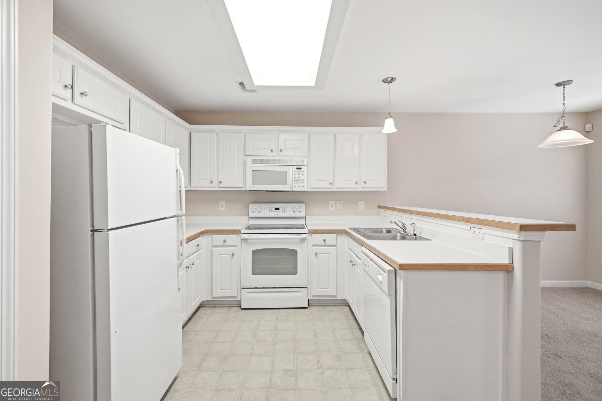 1436 Box Circle Property Photo 10