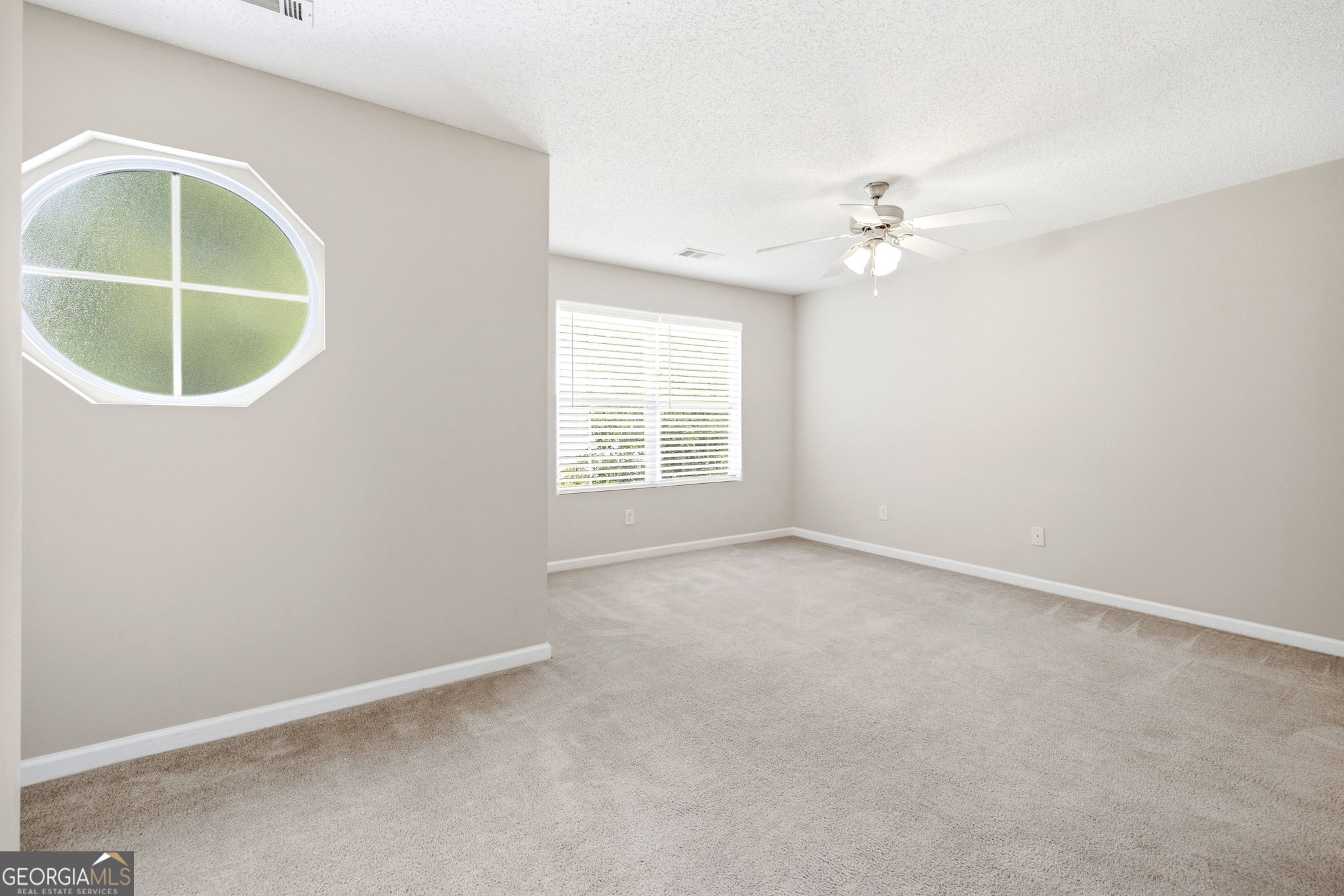 1436 Box Circle Property Photo 13