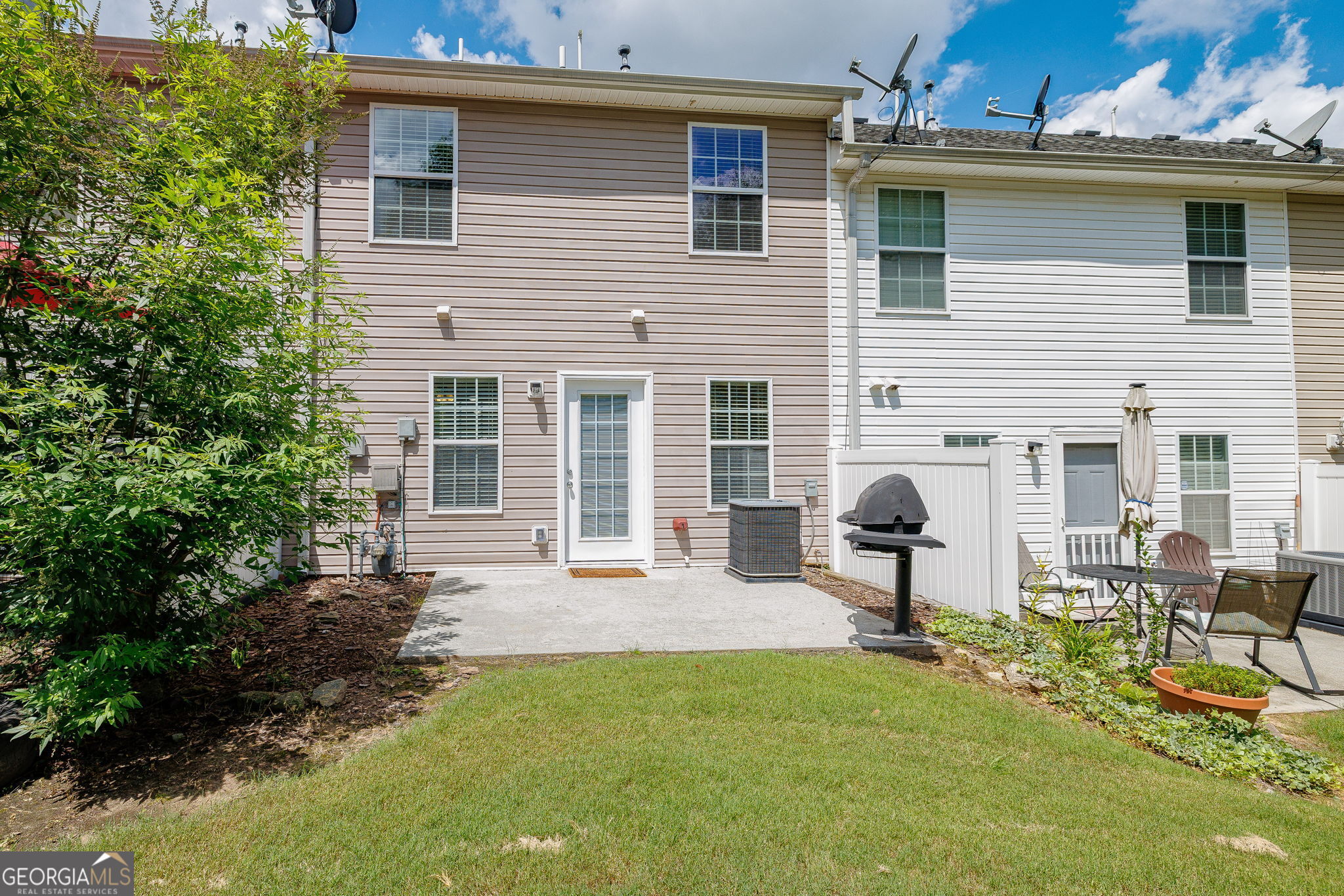 1436 Box Circle Property Photo 25