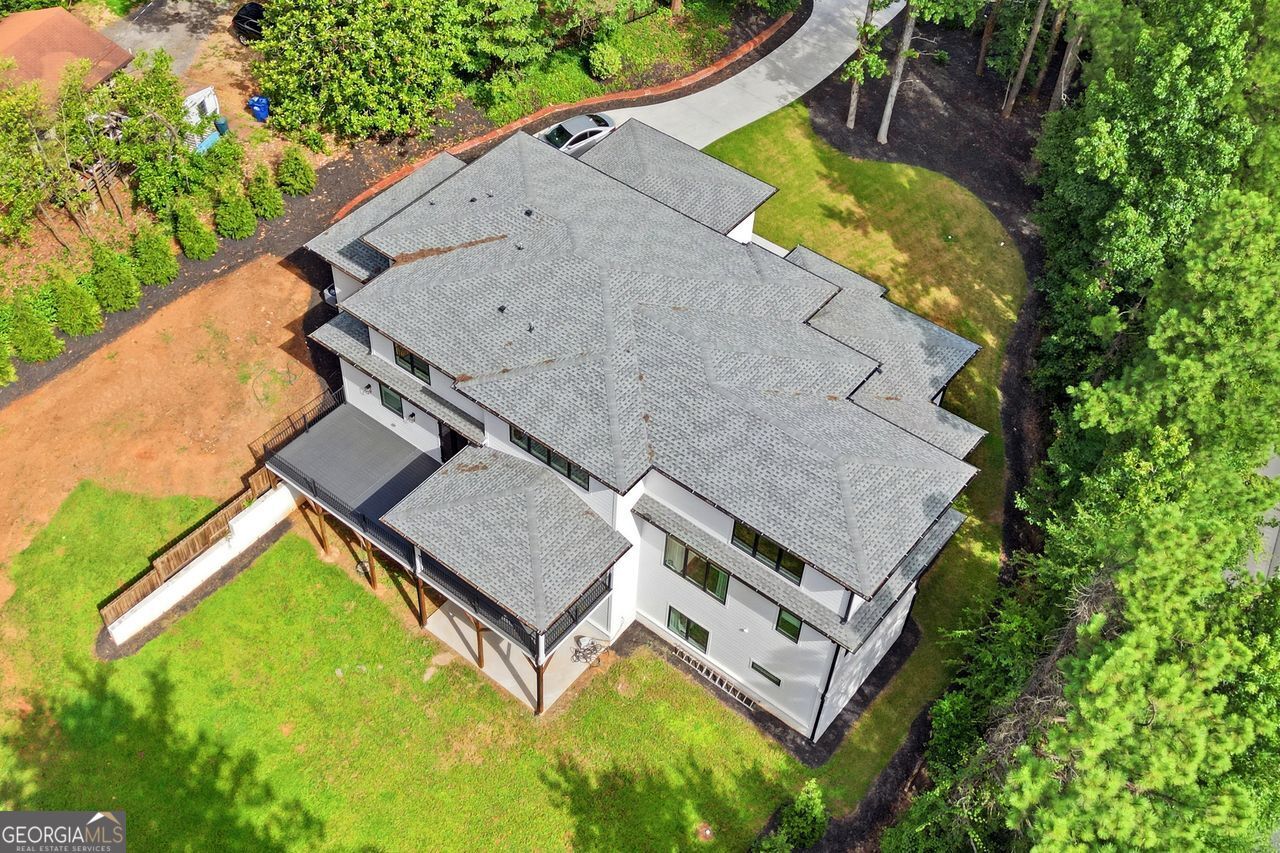 1200 Moores Mill Road Nw Property Photo 3