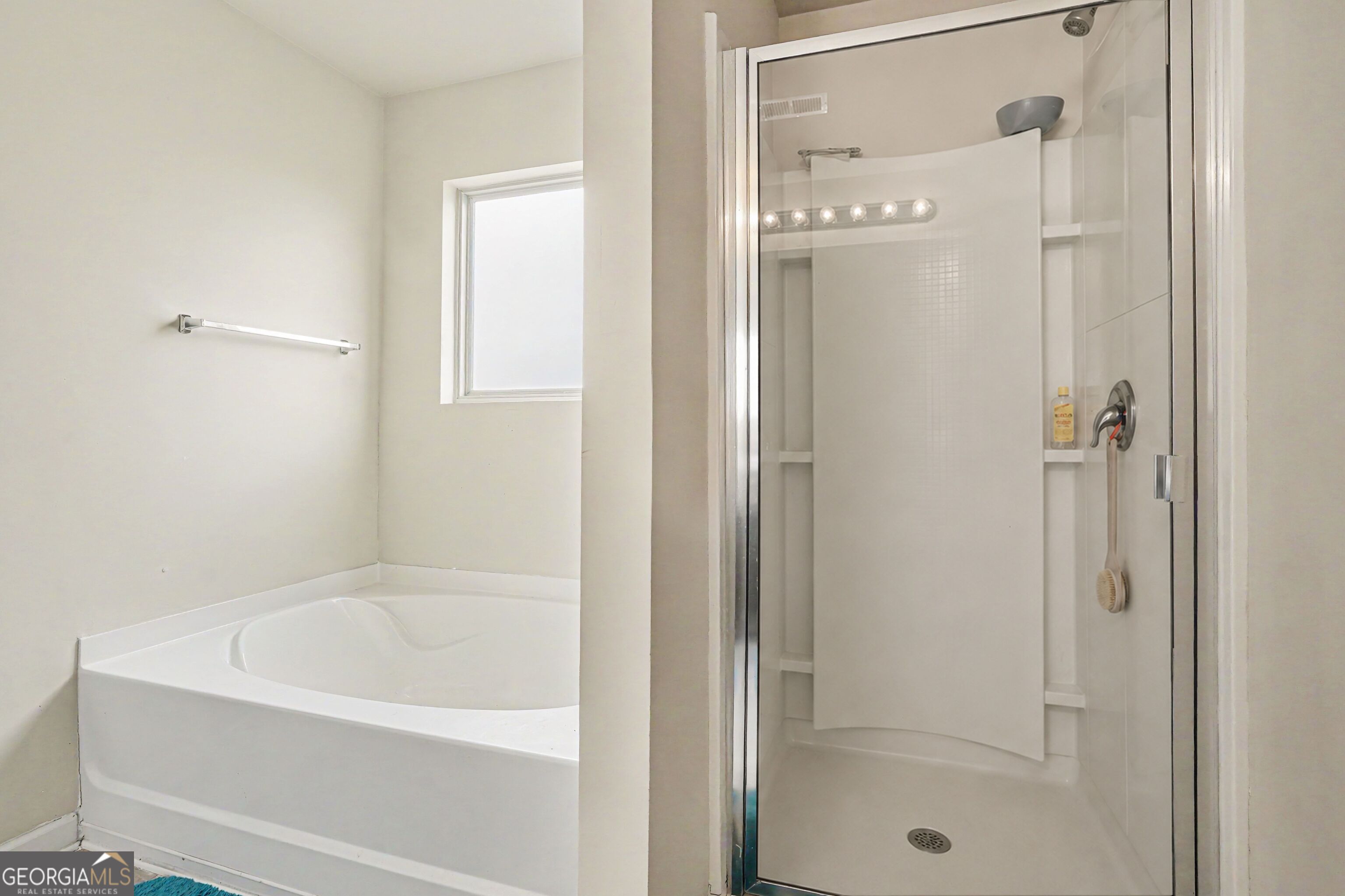 325 Horizon Trace Property Photo 7